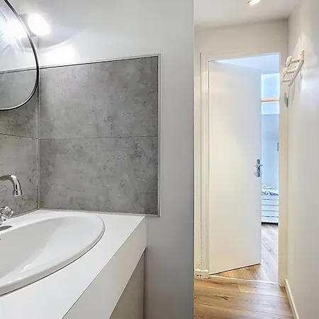 La Capsule Colocation Partagé à Deux Personnes Maximum Alloggio in famiglia *